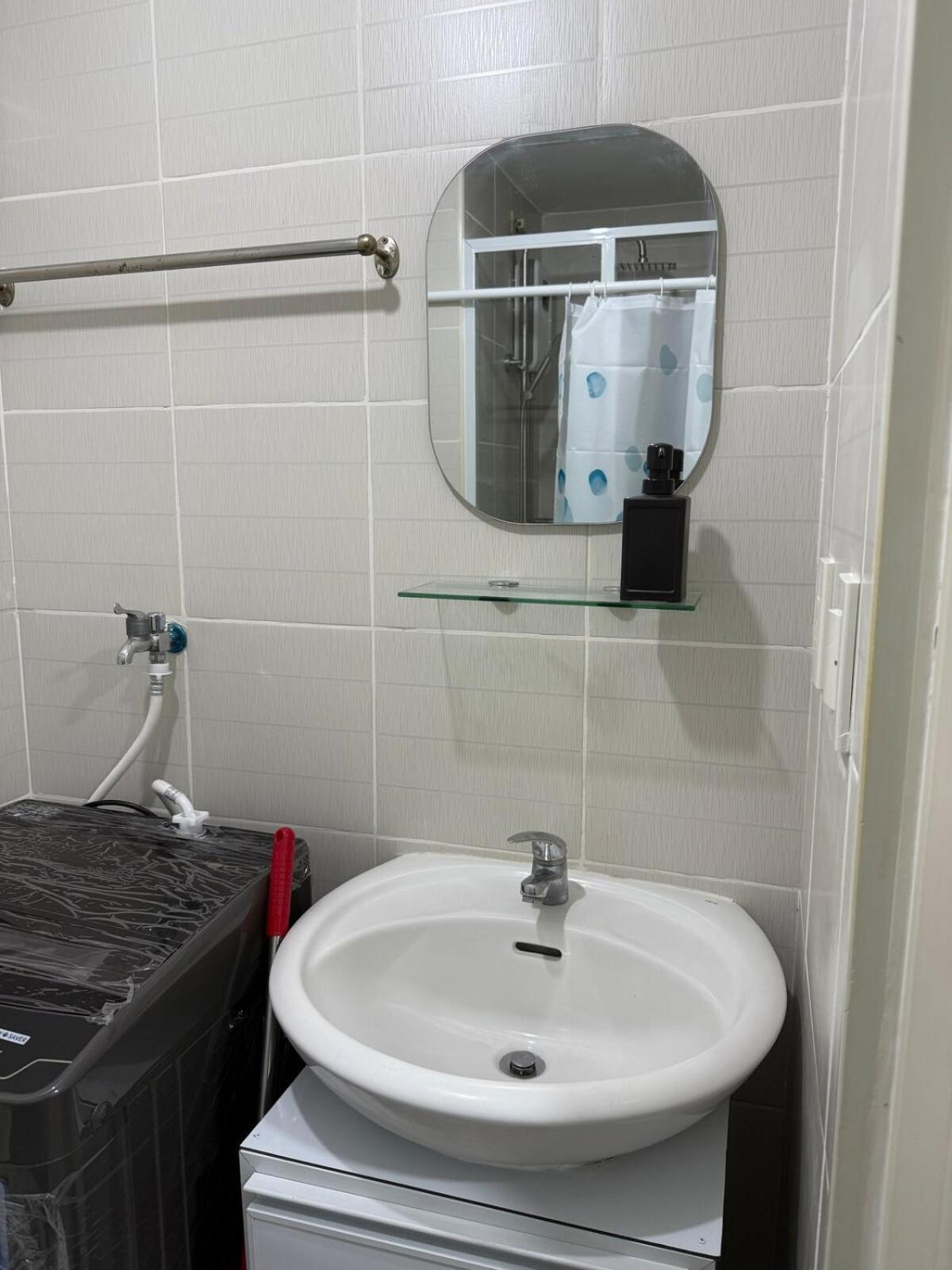 Apartment Jazz Mall Tower 4 Rm 323 Spacious 1 Bedroom With Balcony Netflix 100mbps Manila