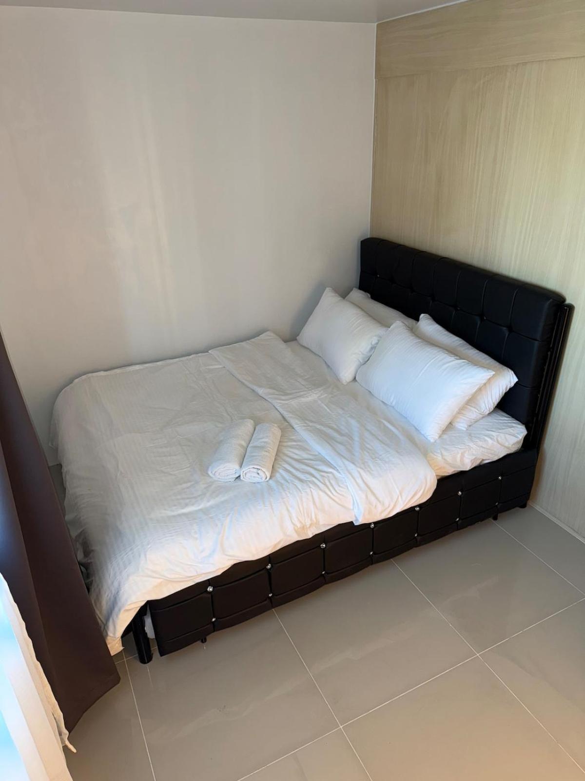 Jazz Mall Tower 4 Rm 323 Spacious 1 Bedroom With Balcony Netflix 100mbps Apartment