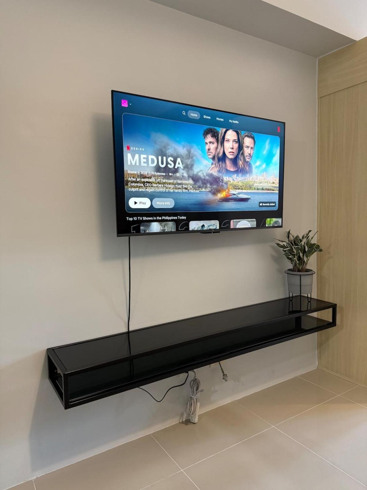 Apartment Jazz Mall Tower 4 Rm 323 Spacious 1 Bedroom With Balcony Netflix 100mbps